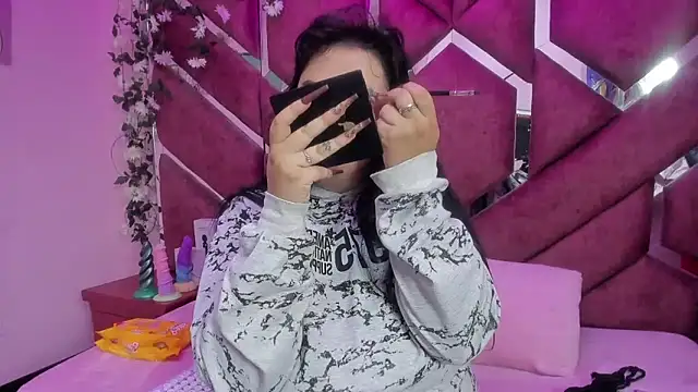 Victoria Rossy online show from 03/24/26, 08:53