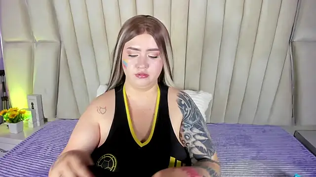 Victoria Rossy online show from 06/17/26, 09:47