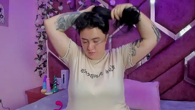 Victoria Rossy online show from 03/06/26, 08:59