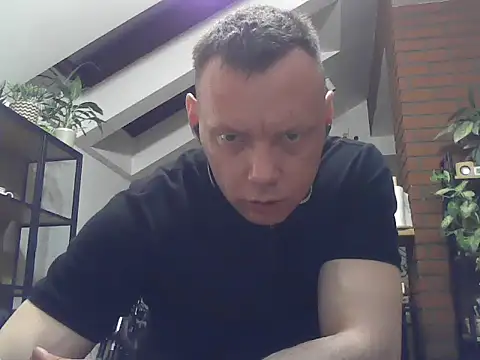 Nicetomeetyoubb online show from 04/17/26, 08:55