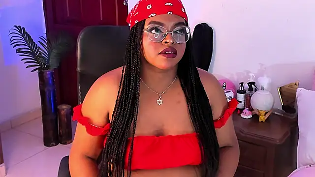 Snapshot of conielaurenth chatting on 09/22/25, 03:56 conielaurenth online show from 09/22/25, 03:56