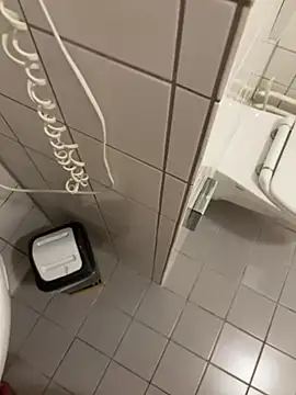 Snapshot of romanhrdcore chatting on 02/16/25, 07:48 romanhrdcore online show from 02/16/25, 07:48