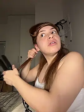 AgnesCampp online show from 10/30/25, 10:06