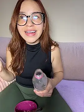 AgnesCampp online show from 03/27/26, 07:26