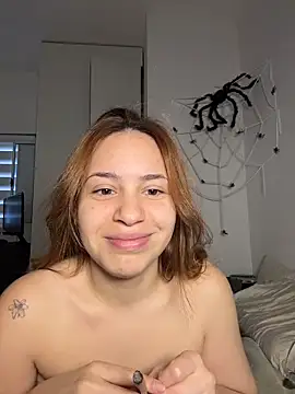 AgnesCampp online show from 11/14/25, 04:43