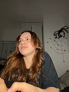 AgnesCampp online show from 11/16/25, 01:43