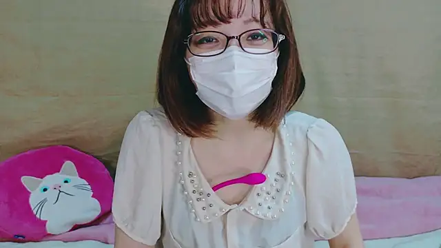 Snapshot of Arisa_san__ chatting on 12/06/24, 06:09 Arisa san online show from 12/06/24, 06:09