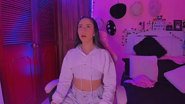 gabyye capprins online show from 10/03/25, 12:47