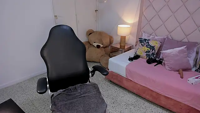 ela beli online show from 04/10/26, 11:34