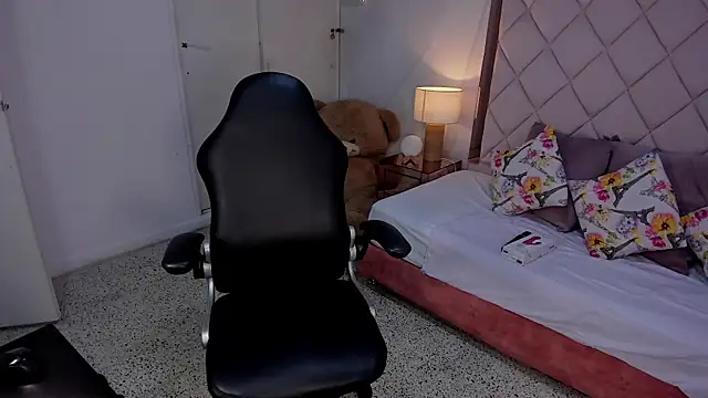 ela beli online show from 05/12/26, 10:49