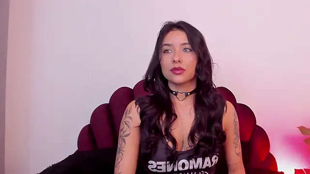 SweetGirl       online show from 04/10/26, 08:43