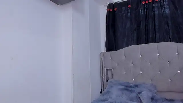 game with lesbians  online show from 06/26/26, 01:50