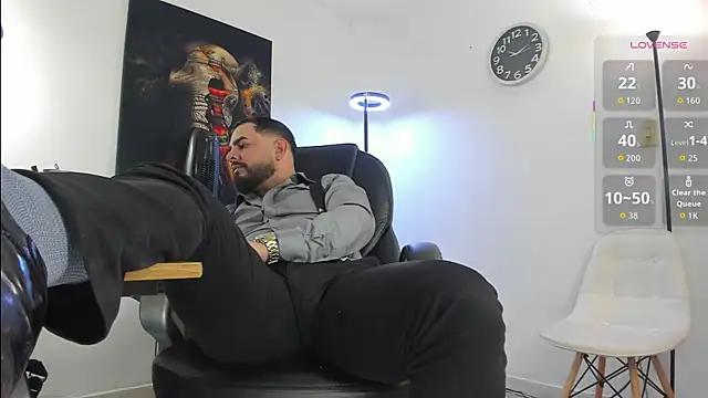 Ethan Castellano online show from 12/04/25, 09:14