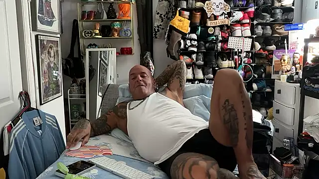 joeytatts66 online show from 01/14/26, 02:48