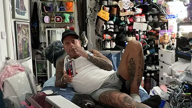 joeytatts66 online show from 03/17/26, 01:52