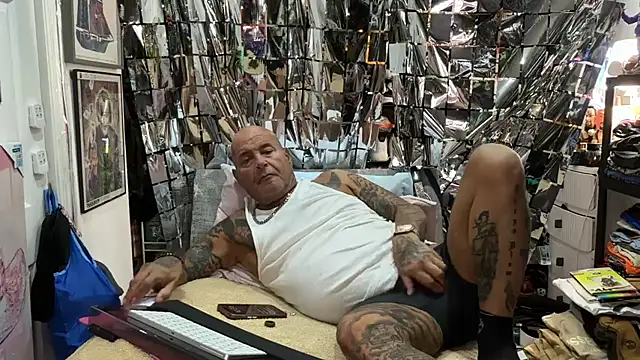 joeytatts66 online show from 04/10/26, 02:51