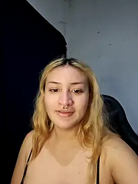 Snapshot of sadnessgyall chatting on 02/02/25, 06:47 sadnessgyall online show from 02/02/25, 06:47