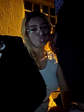 Snapshot of sadnessgyall chatting on 03/22/25, 07:47 sadnessgyall online show from 03/22/25, 07:47