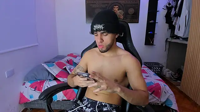 daddy jhons online show from 04/13/26, 06:01