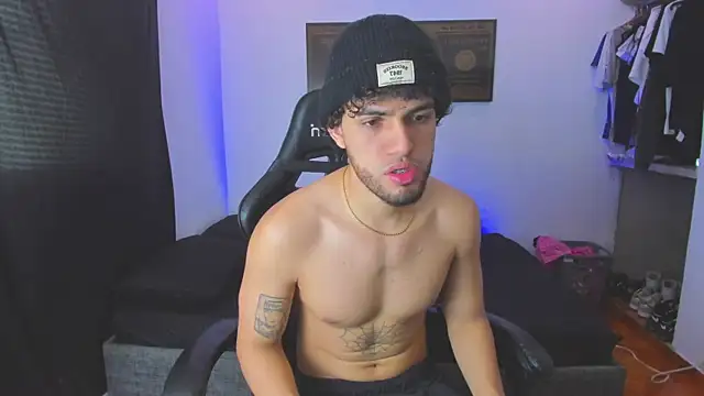 daddy jhons online show from 09/23/25, 03:52