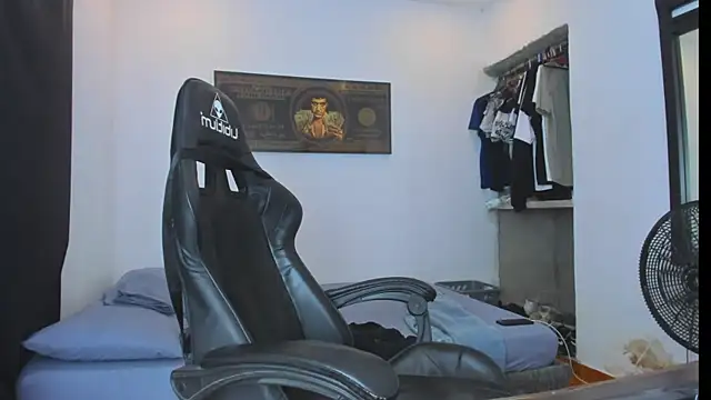 daddy jhons online show from 12/13/25, 08:04