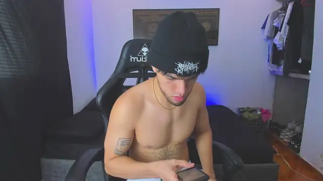 daddy jhons online show from 09/25/25, 04:46