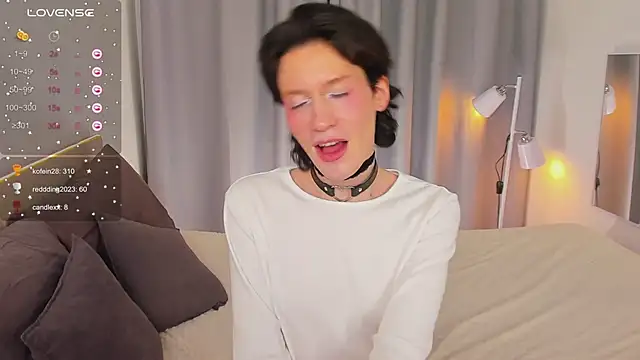 Kolette Gray online show from 03/09/25, 07:48