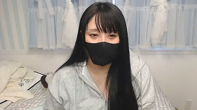 yua0727 online show from 06/01/26, 11:26