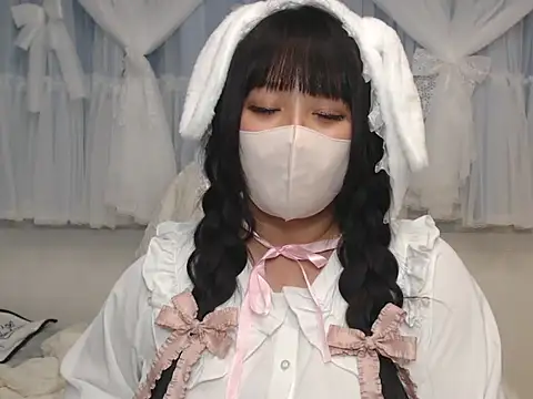 yua0727 online show from 10/04/25, 01:34