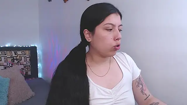 iam emy online show from 10/27/25, 07:59