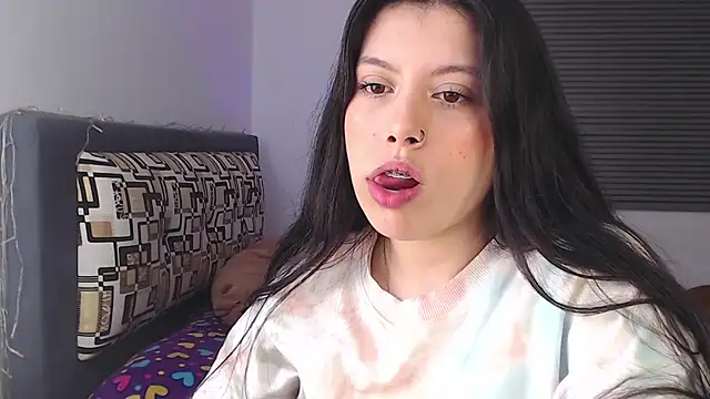 iam emy online show from 10/03/25, 12:14