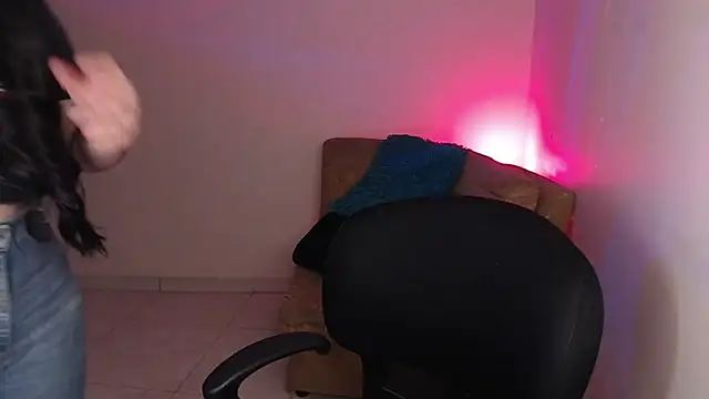 iam emy online show from 03/24/26, 03:50