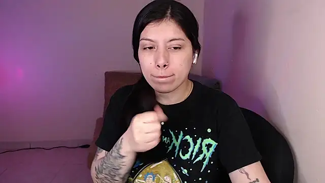 iam emy online show from 02/10/26, 04:33