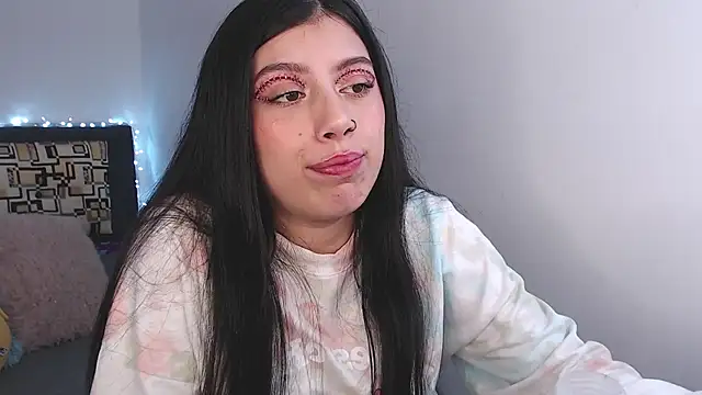 iam emy online show from 10/24/25, 03:05