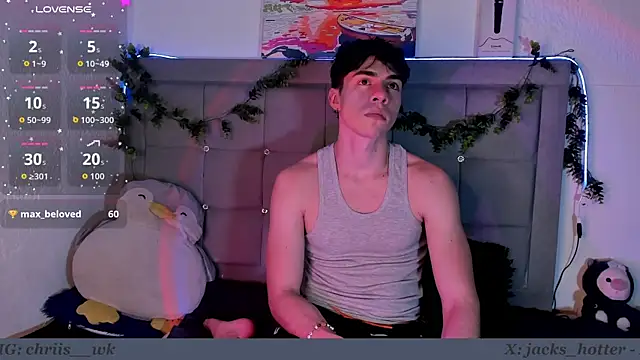 Snapshot of jacks_hotter chatting on 06/20/26, 04:17 jacks hotter online show from 06/20/26, 04:17