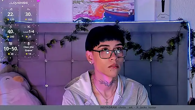 Snapshot of jacks_hotter chatting on 07/08/26, 02:18 jacks hotter online show from 07/08/26, 02:18