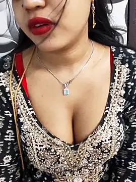 Snapshot of Sania-Love chatting on 10/19/25, 10:12 Sania-Love online show from 10/19/25, 10:12