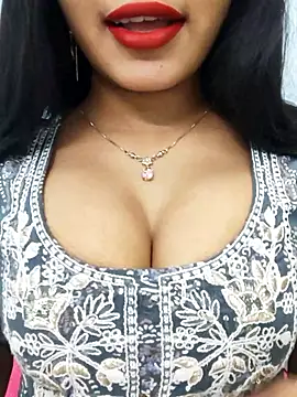 Snapshot of Sania-Love chatting on 02/08/26, 10:07 Sania-Love online show from 02/08/26, 10:07