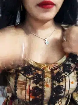 Snapshot of Sania-Love chatting on 10/24/25, 10:20 Sania-Love online show from 10/24/25, 10:20