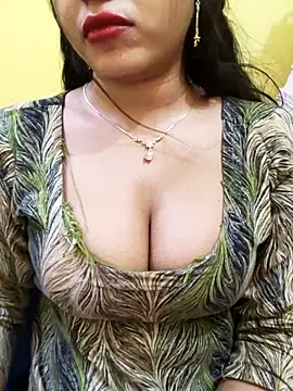 Snapshot of Sania-Love chatting on 10/29/25, 11:42 Sania-Love online show from 10/29/25, 11:42