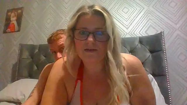 SweetXCandyX online show from 11/06/25, 11:25