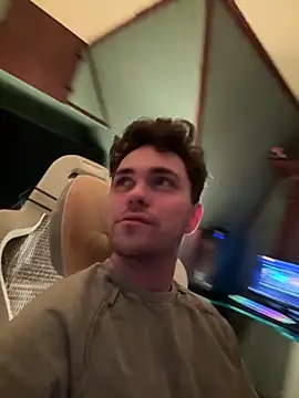 Snapshot of Alice1_secret chatting on 10/06/25, 02:07 Alice1 secret online show from 10/06/25, 02:07