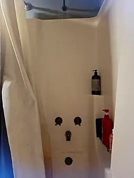 Spunwhiteboy1992 online show from 10/29/25, 06:40