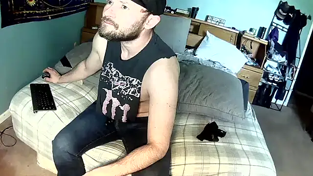 Spunwhiteboy1992 online show from 04/21/26, 04:46