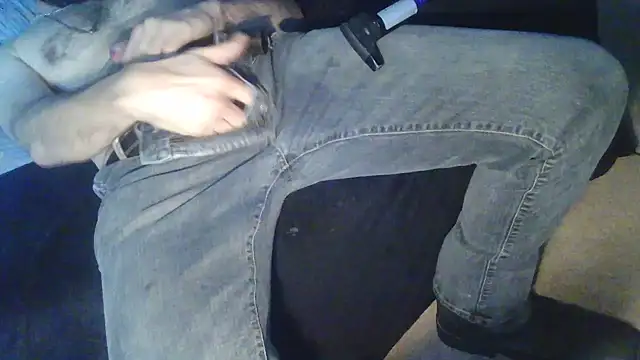 Spunwhiteboy1992 online show from 10/26/25, 07:25