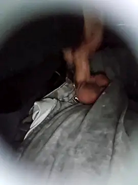 Spunwhiteboy1992 online show from 10/23/25, 04:11