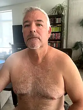 aarosteev2 online show from 09/17/25, 02:08