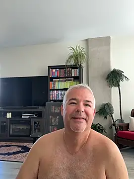 Snapshot of aarosteev2 chatting on 06/11/26, 12:35 aarosteev2 online show from 06/11/26, 12:35