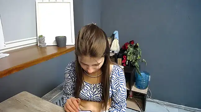 felicity gold online show from 03/03/25, 07:24