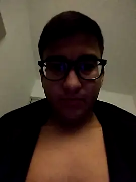 Juan8521 online show from 12/21/25, 10:50